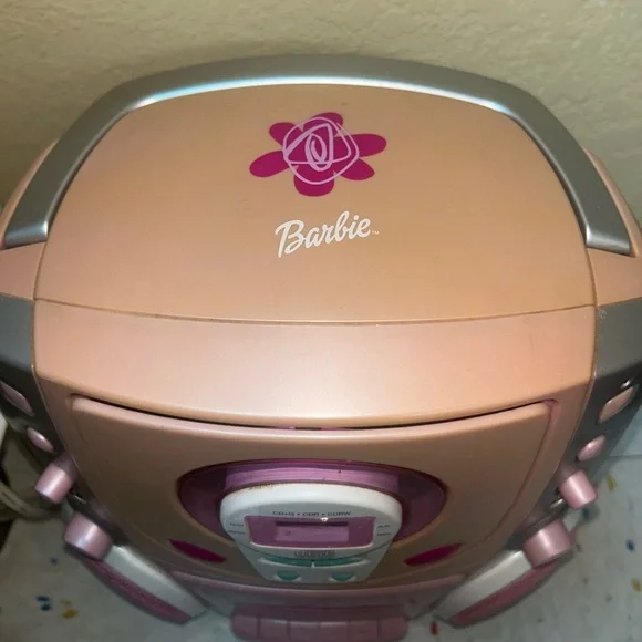 Barbie Stereo CD Karaoke Machine with Two Sing Along Micropones 2005 ULTRA RARE - Picture 4 of 8
